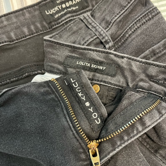 Lolita Skinny Jeans - Picture 2 of 5